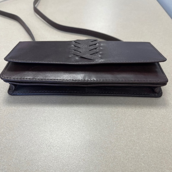 Lodis In the Details Sling Crossbody Wallet - Dark Brown- NWT - Picture 2 of 8